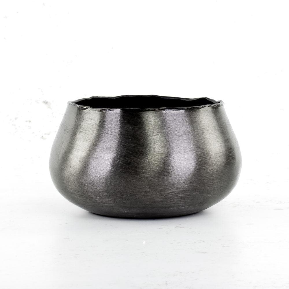 Pots | Pot cover, Hyde Park, Brushed Smoke Black, H11.5cm Interior Decorations Pots