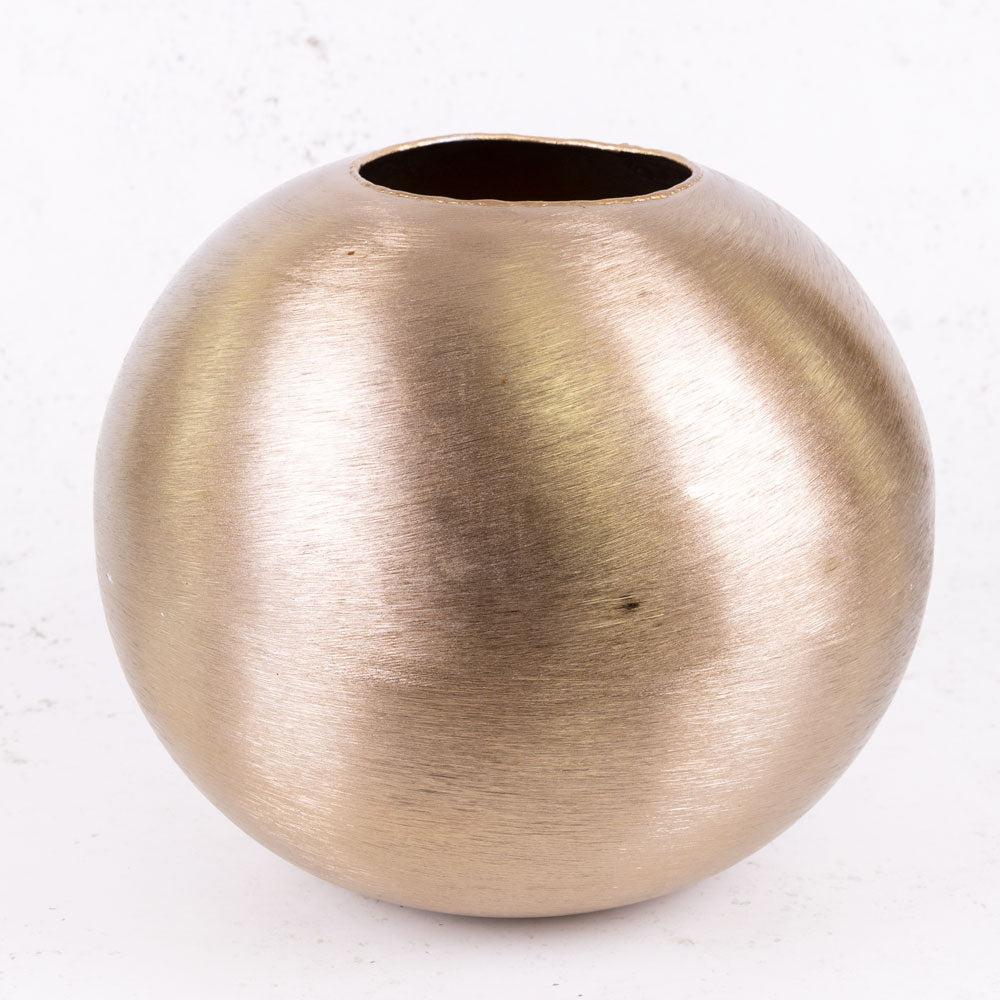 Pots | Pot, Globe, Hyde Park, Brushed Gold, H26.5cm Interior Decorations Pots