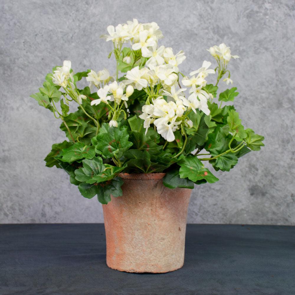 Artificial Outdoor & Garden Plants | Geranium (Austrian), Artificial, White, 40cm Artificial Artificial Outdoor & Garden Plants